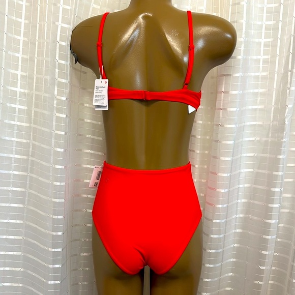 NWT Waterside Swim Top C (8) & High-Waist Skimpy-Fit Swim Bottom (6) - Picture 3 of 8